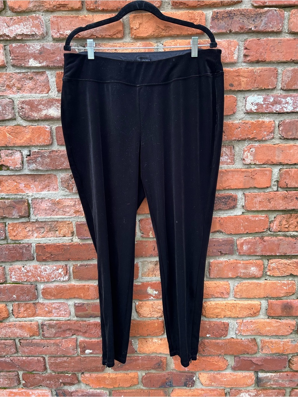 Talbots Black Ponte Velour Slim Pull-On Pants Zipper Ankle Size 14W